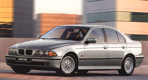 BMW 528i: 1 фото