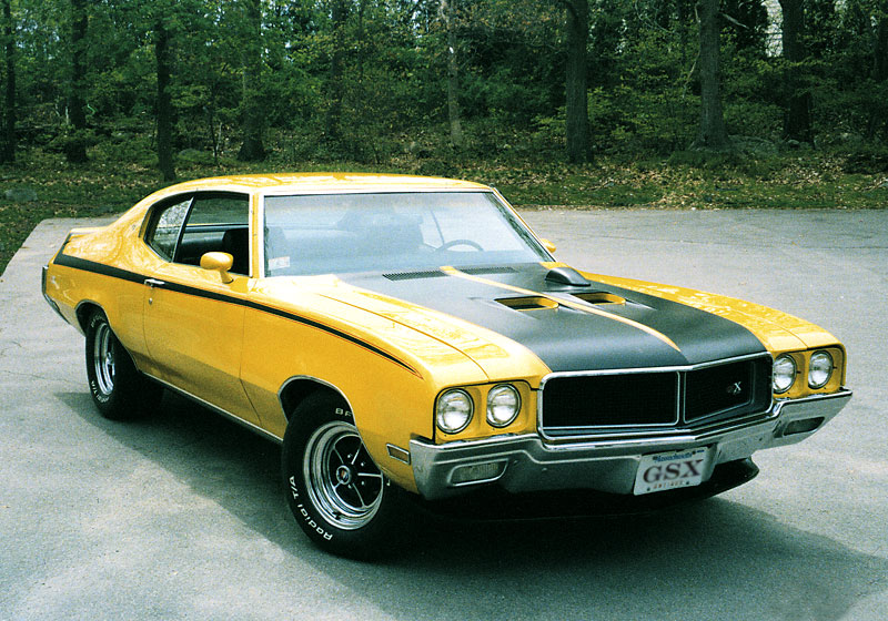 Buick GSX: 2 фото