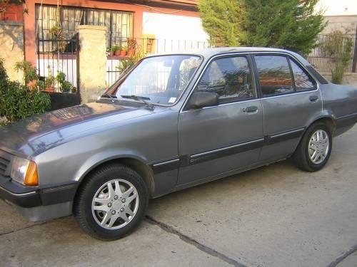 Chevrolet Chevette: 9 фото