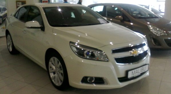 Chevrolet Malibu: 8 фото