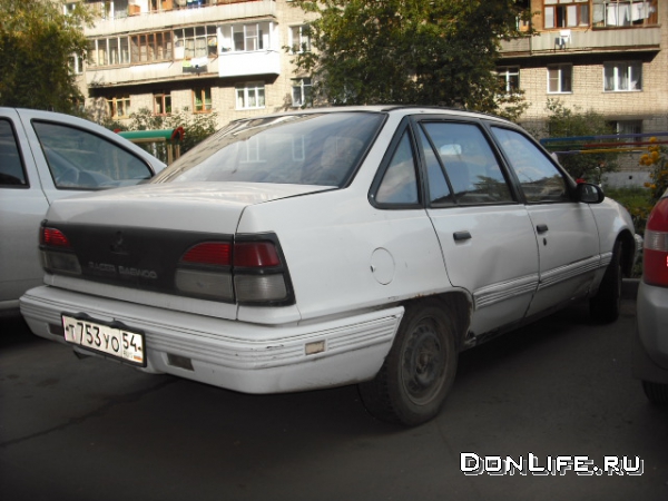 Daewoo Racer: 9 фото