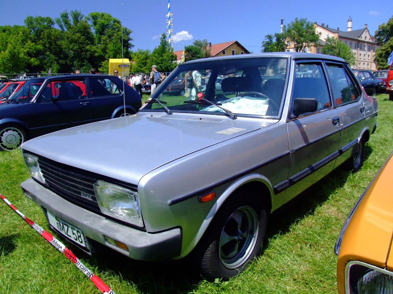 Fiat 131: 9 фото