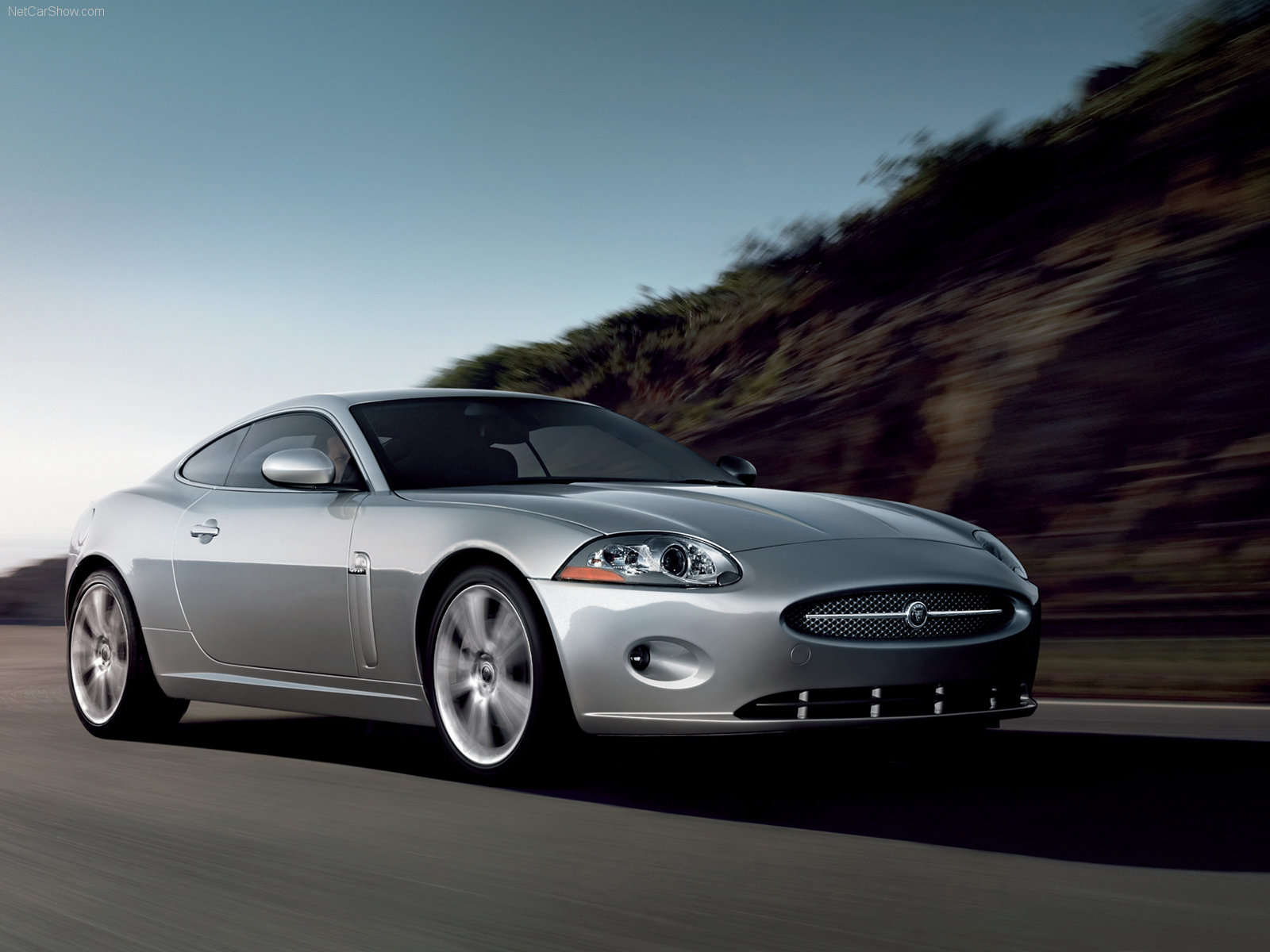 Jaguar XK: 7 фото