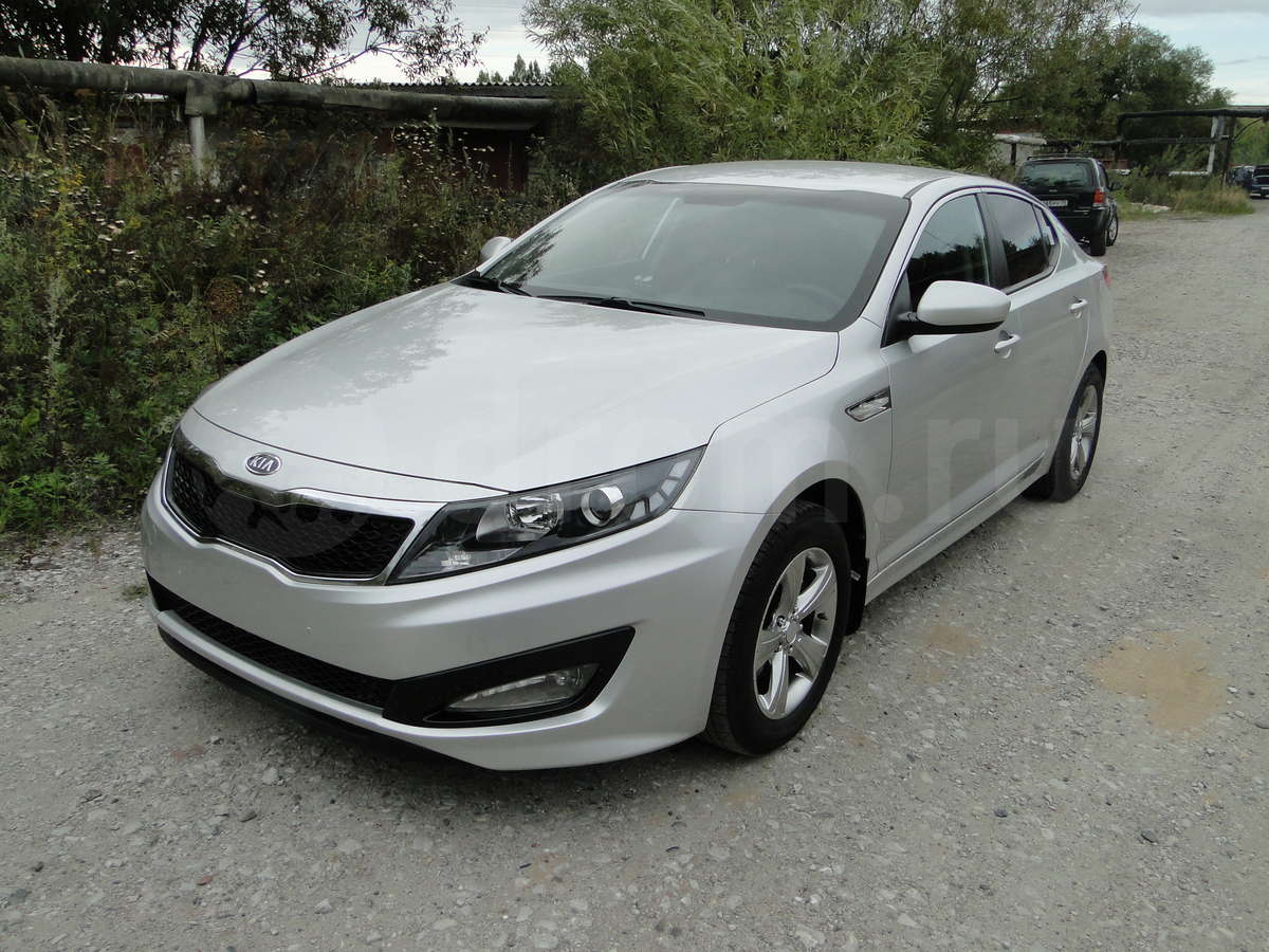 Kia K5: 8 фото