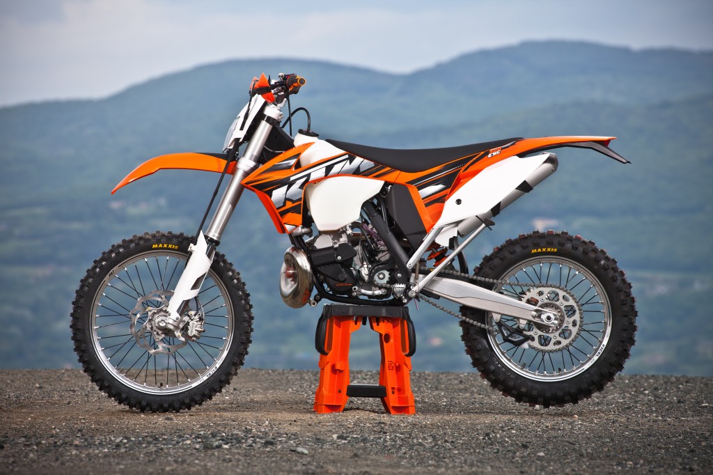 KTM 300 EXC: 12 фото