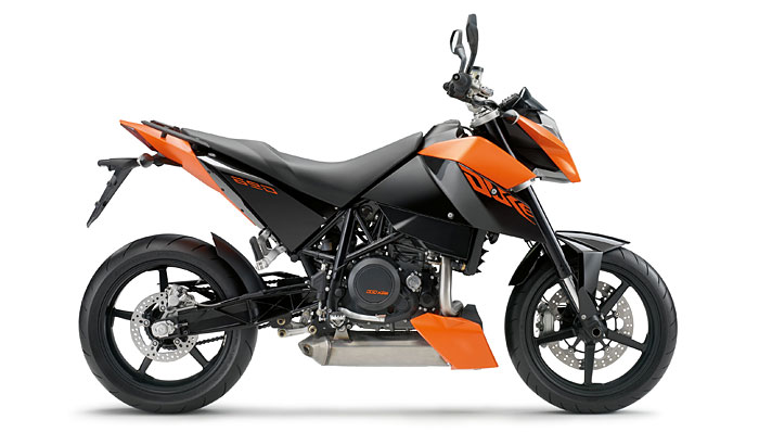 KTM 690 Duke: 9 фото