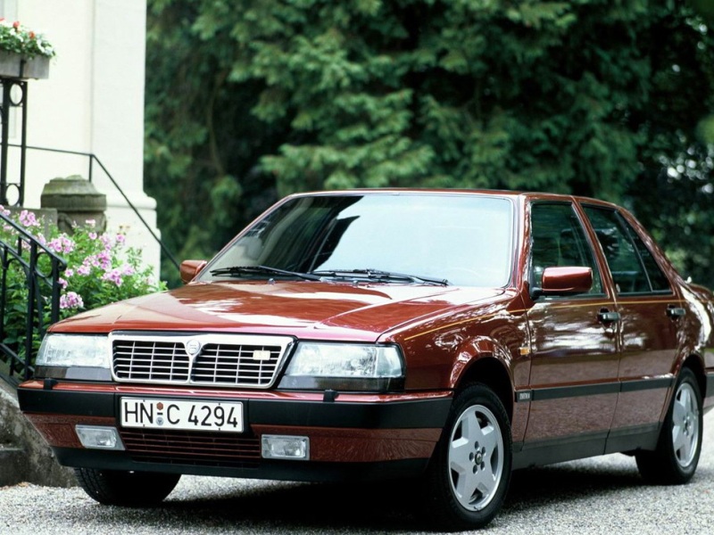 Lancia Thema 8.32