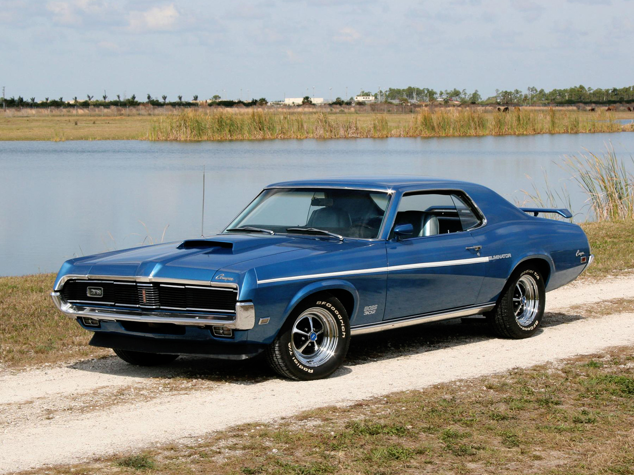 Mercury Cougar: 7 фото