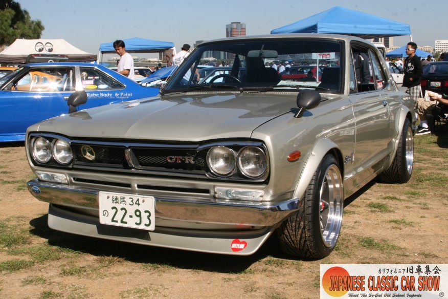 Nissan Skyline 2000 GT-R: 3 фото