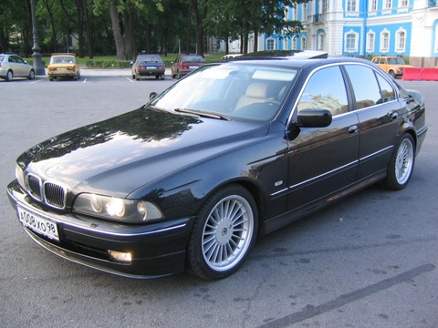 Alpina B10: 7 фото