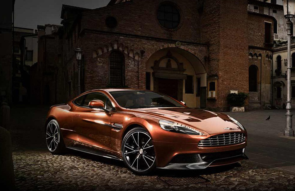 Aston Martin Vanquish I: 7 фото