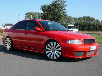 Audi A4 B5: 10 фото