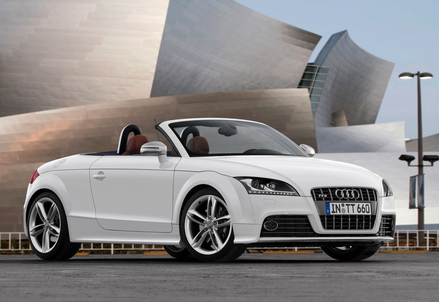 Audi TTS Roadster: 1 фото