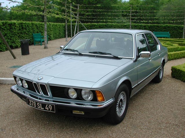 BMW 7-series E23: 4 фото