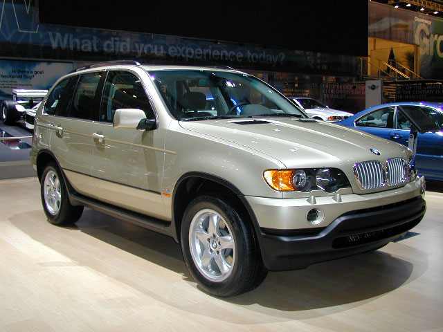 BMW X5 E53: 7 фото