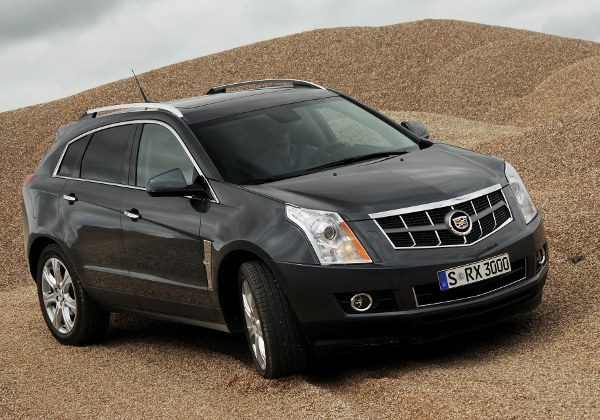 Cadillac SRX: 12 фото