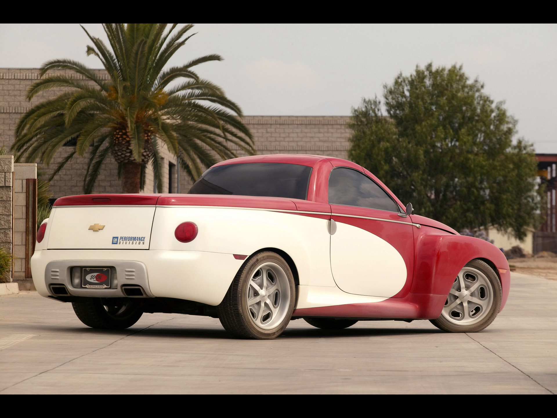 Chevrolet SSR: 11 фото