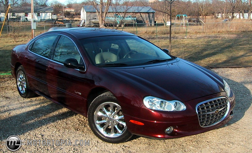 Chrysler LHS: 3 фото