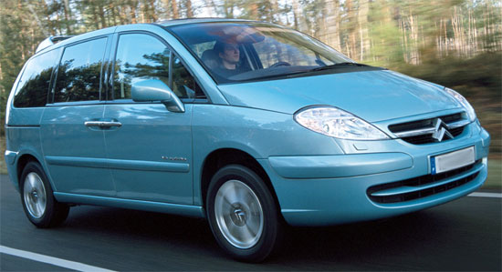 Citroen C8: 10 фото