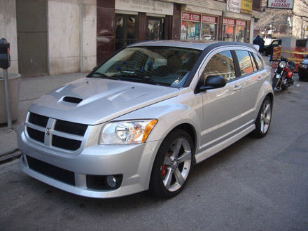 Dodge Caliber: 7 фото