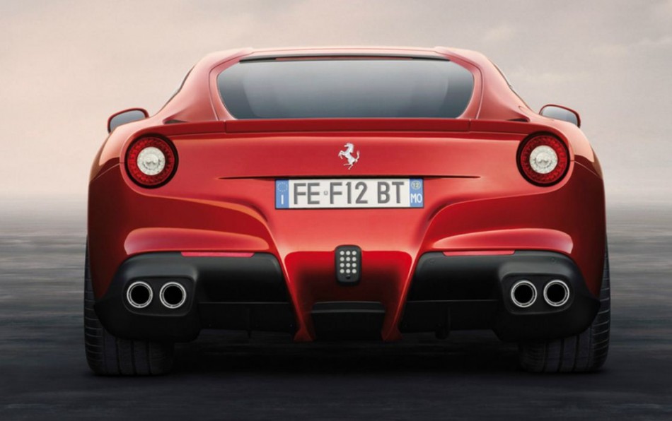 Ferrari F12 berlinetta: 8 фото