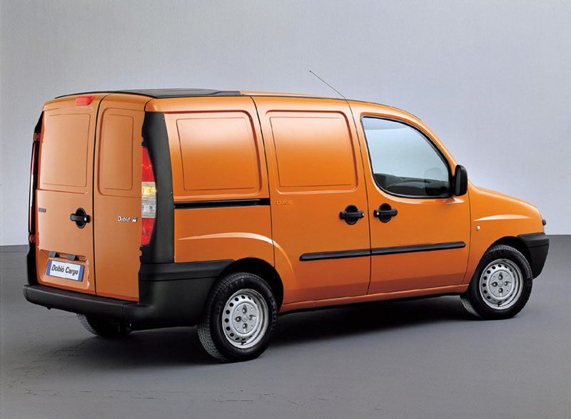 Fiat Doblo I: 6 фото