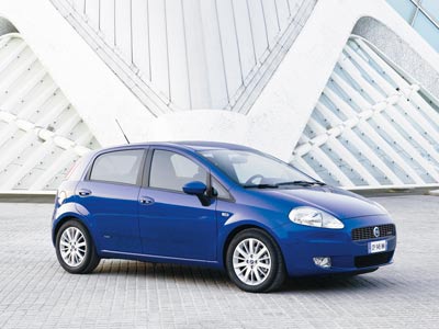 Fiat Grande Punto: 9 фото