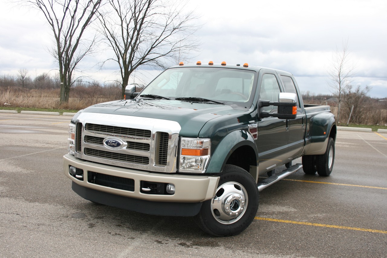 Ford F-350: 12 фото