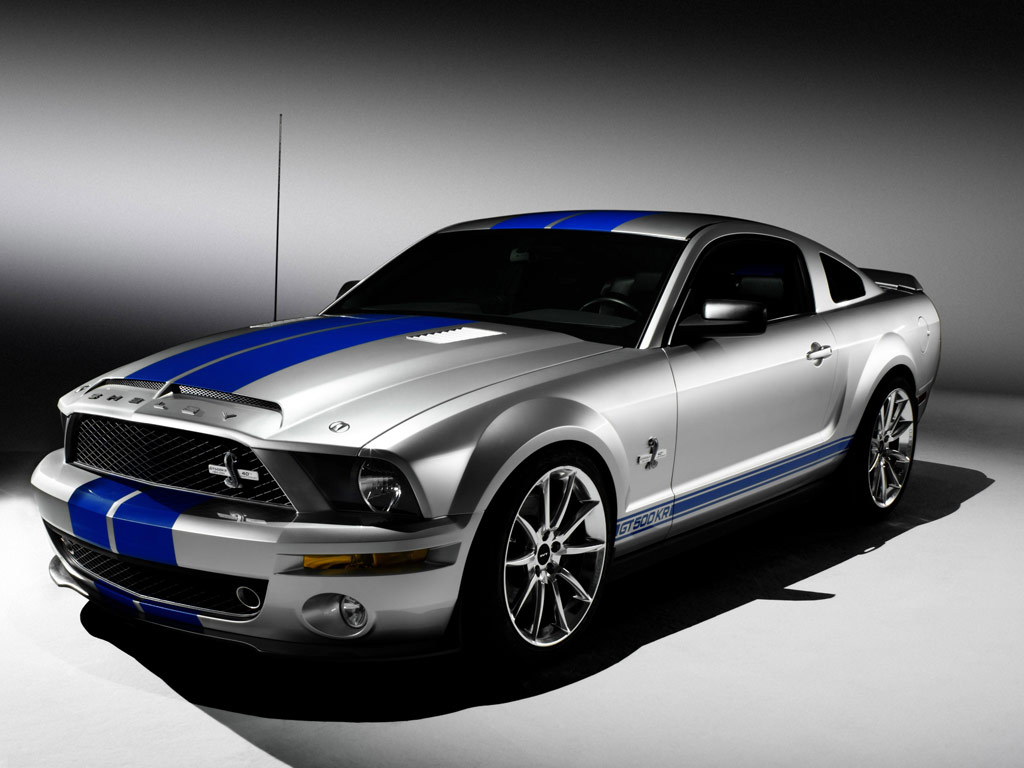 Ford Mustang: 1 фото