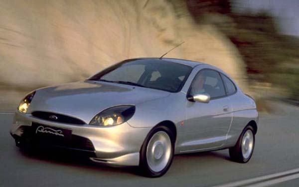 Ford Puma: 10 фото