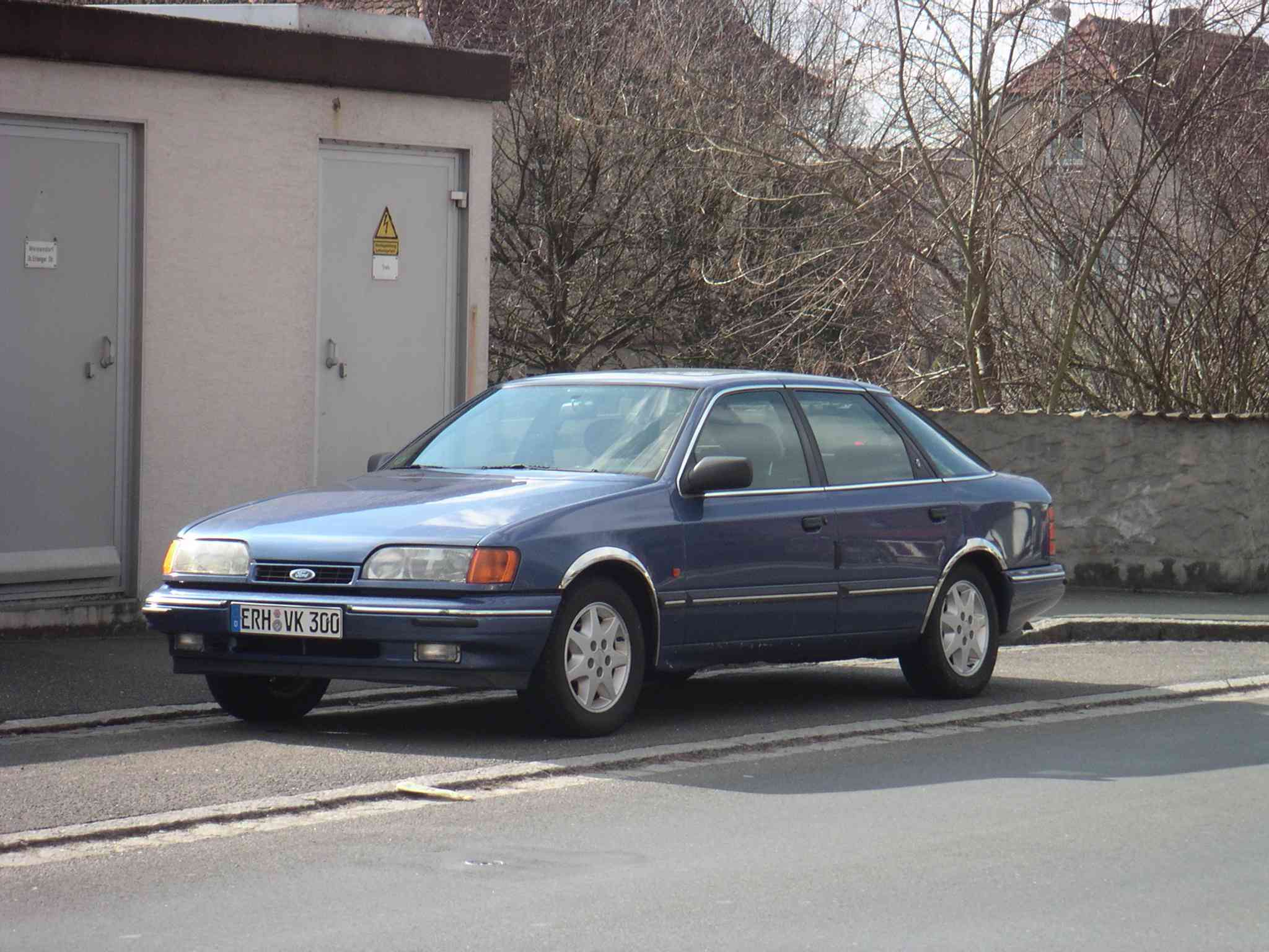 Ford Scorpio I: 9 фото