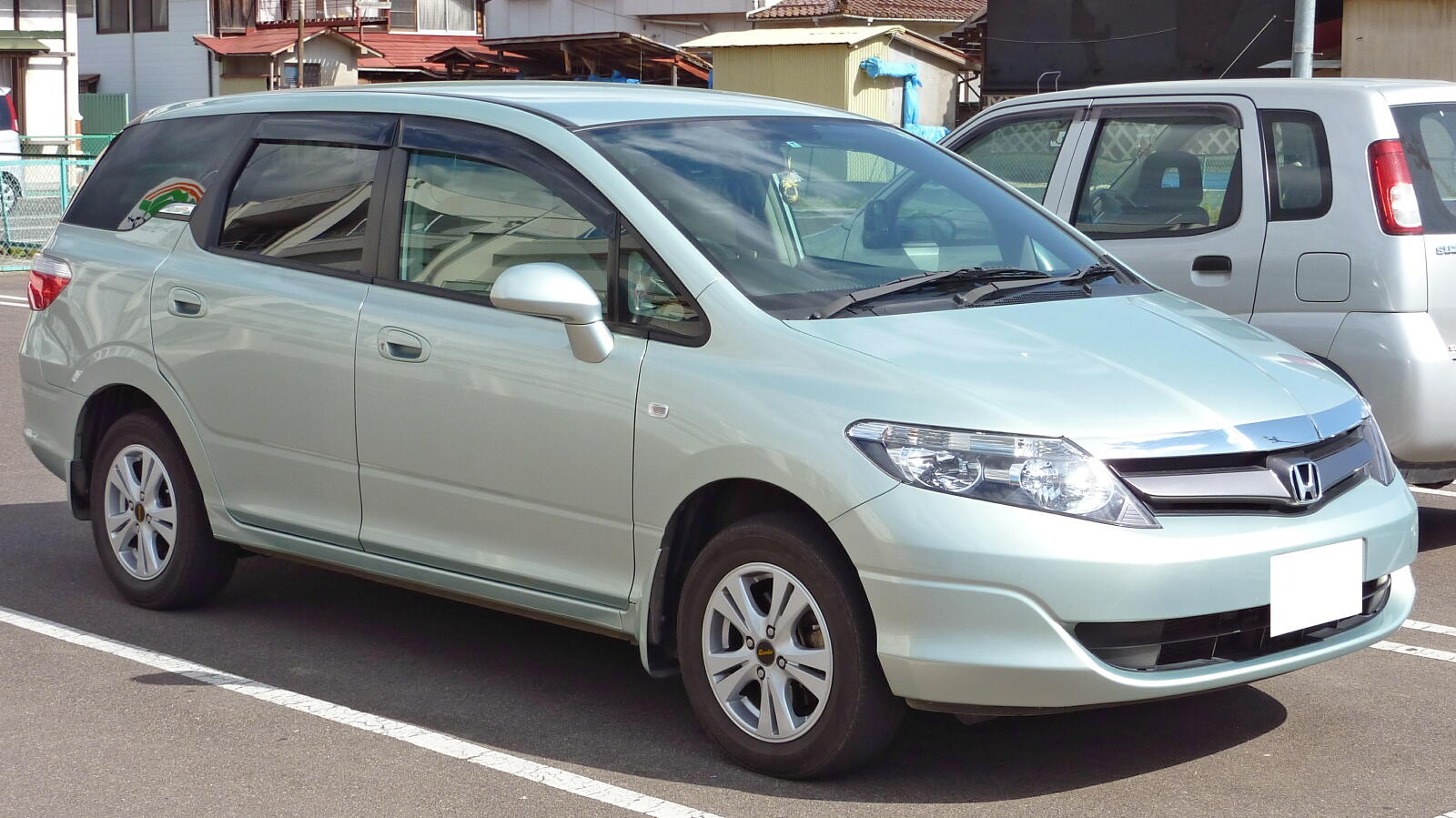 Honda Airwave: 12 фото