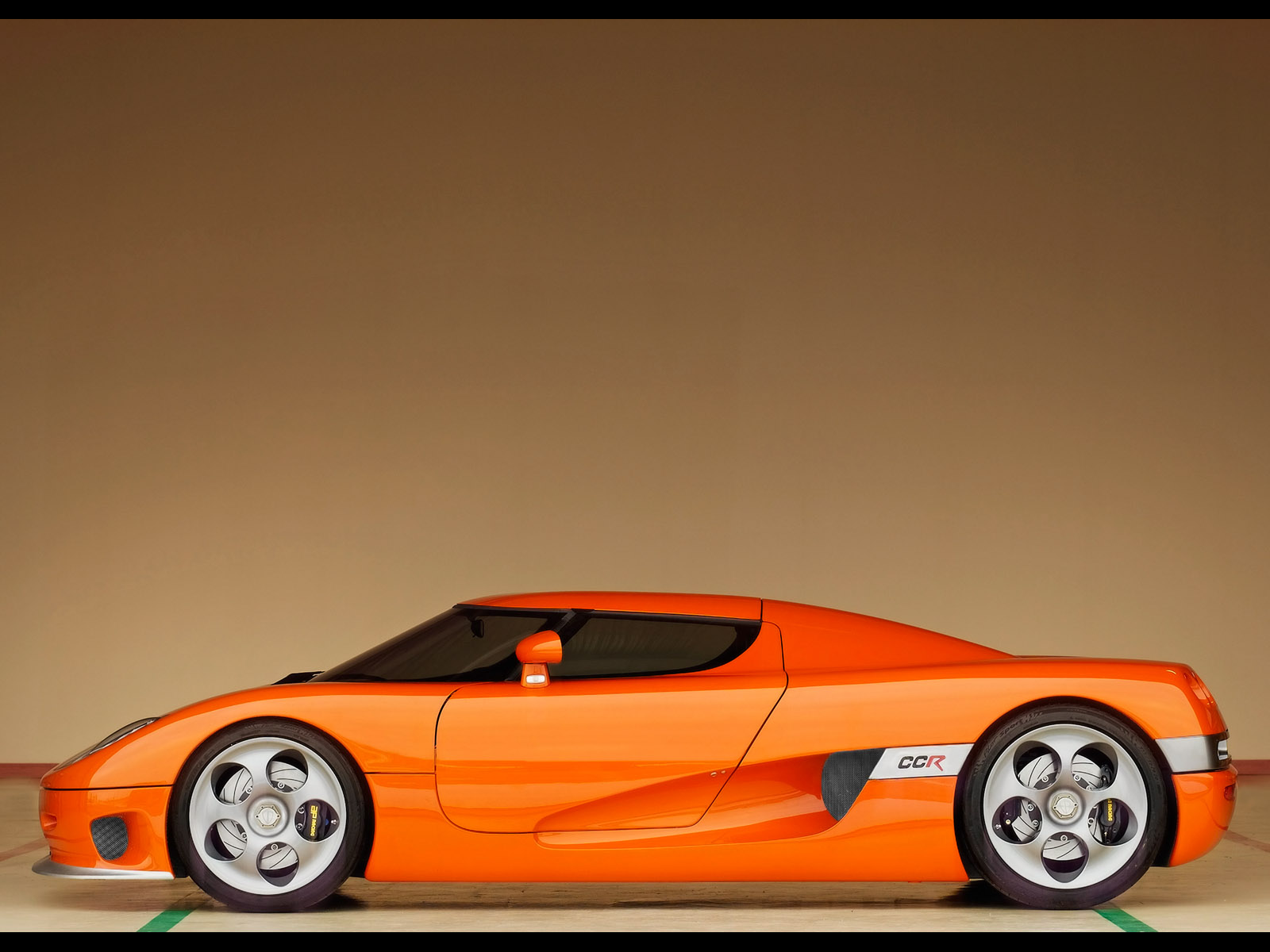 Koenigsegg CCR: 2 фото