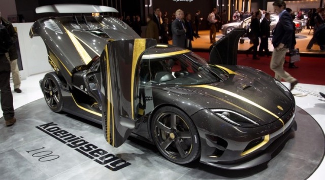 Koenigsegg Hundra: 9 фото