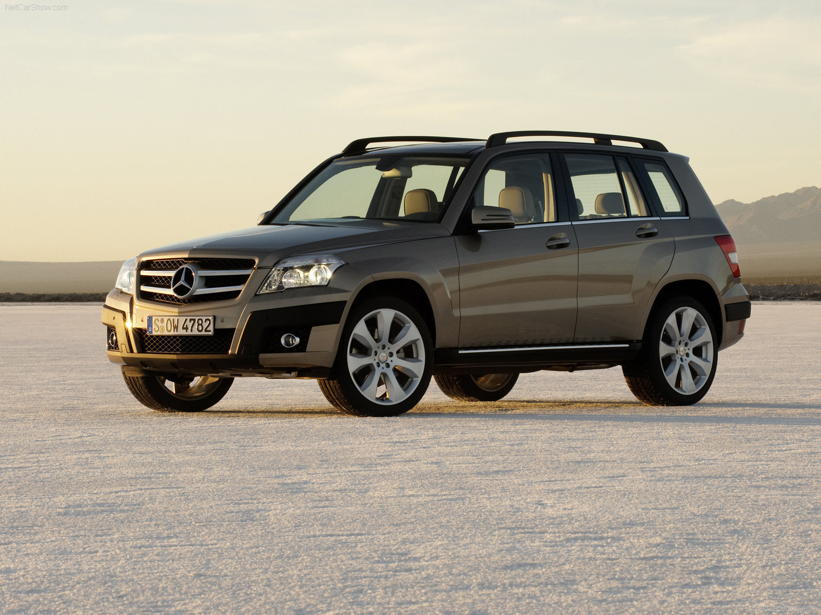 Mercedes-Benz GLK: 9 фото