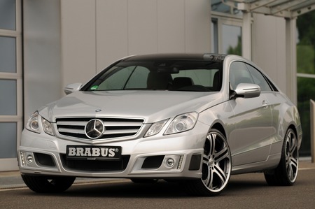 Mercedes E-class Coupe: 8 фото