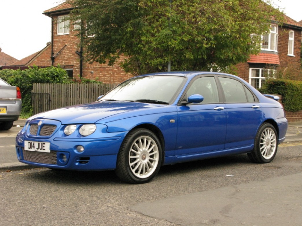 MG ZT: 3 фото