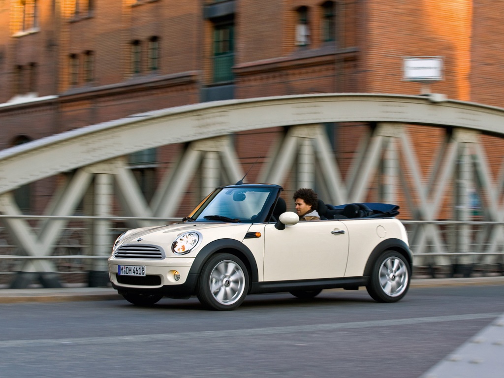 MINI Cooper Cabrio: 6 фото