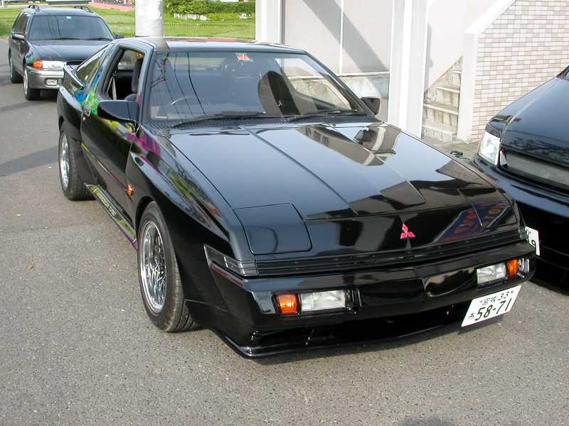 Mitsubishi Starion: 5 фото