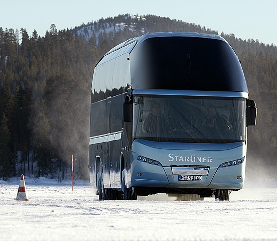 Neoplan Starliner: 2 фото