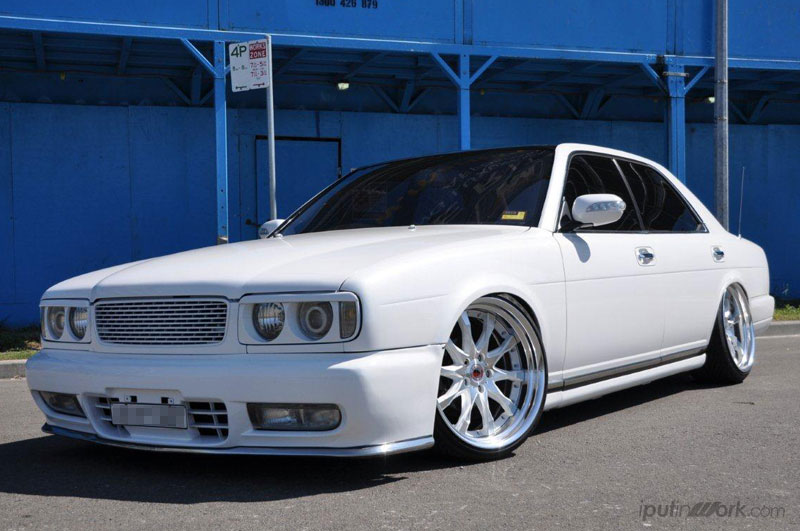 Nissan Cedric Y32: 9 фото