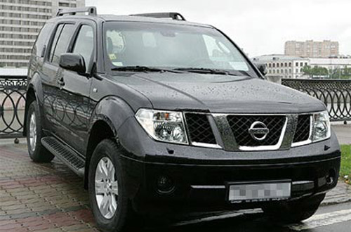 Nissan Pathfinder: 1 фото