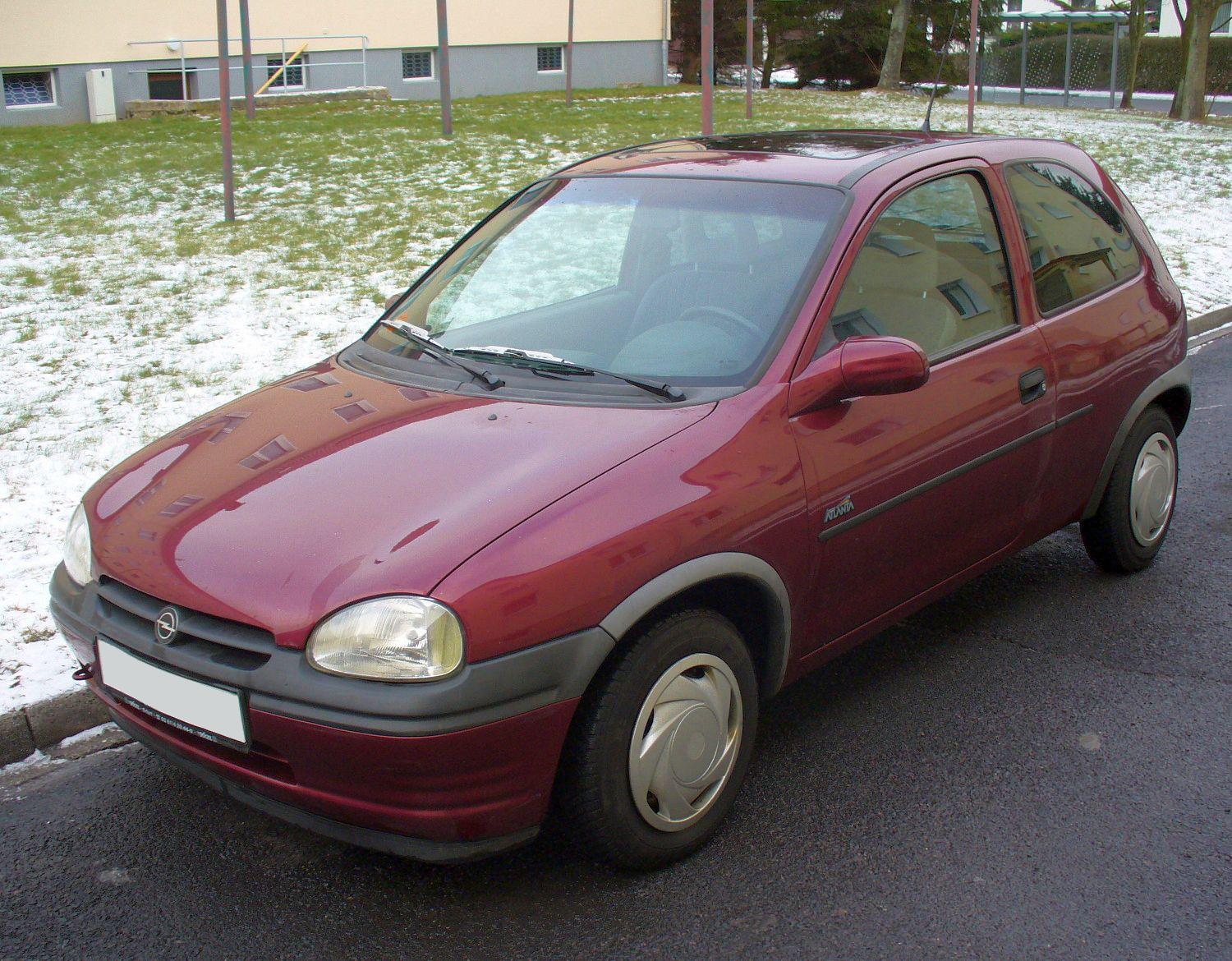 Opel Corsa B: 7 фото