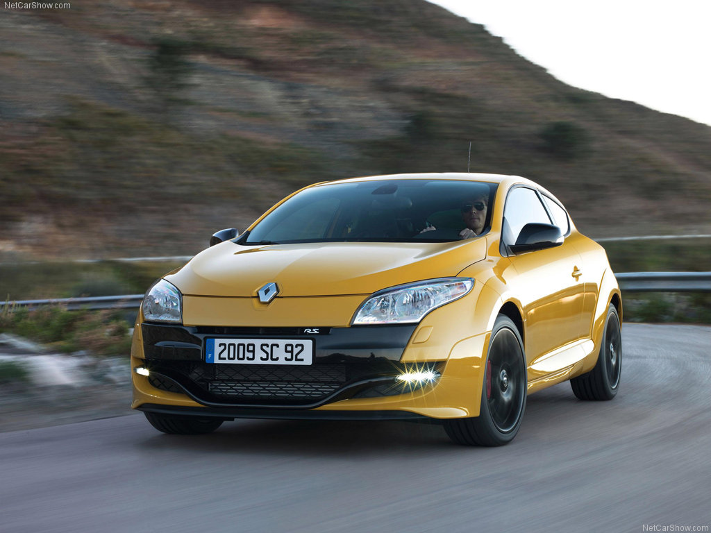 Renault Megane RS: 9 фото