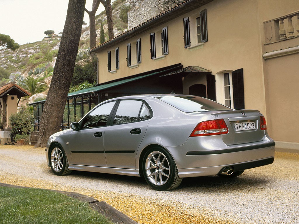 Saab 9-3 Sport Sedan: 1 фото