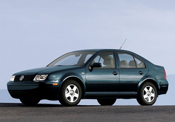 Volkswagen Jetta: 10 фото