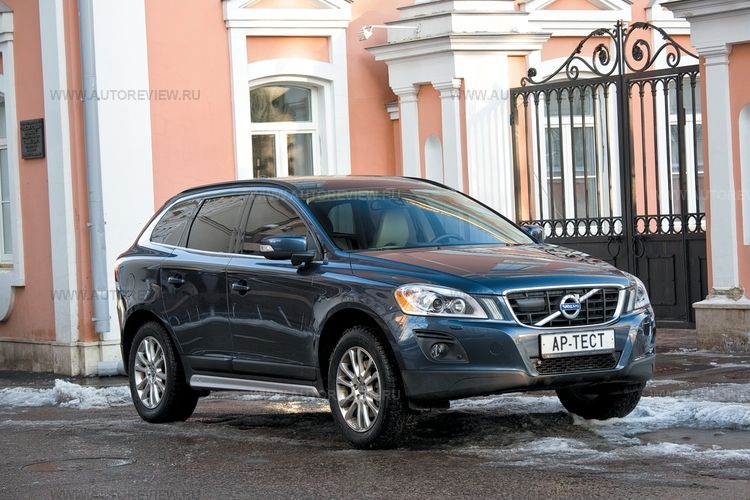 Volvo XC60: 9 фото